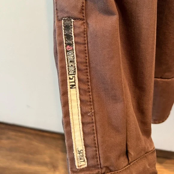 Utility jacket. - Picture 3 of 3